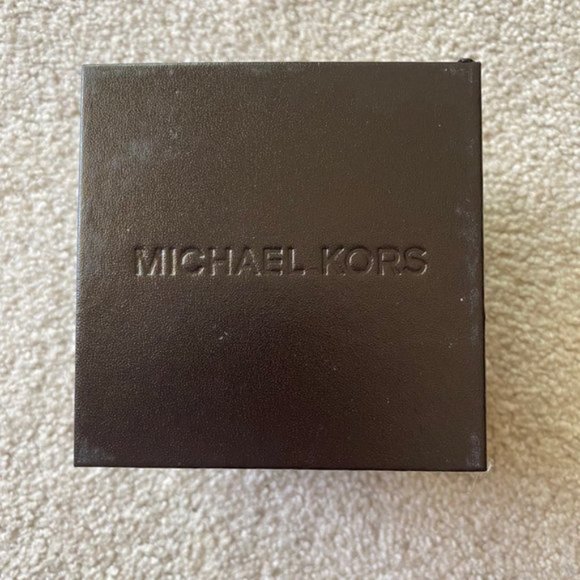 Michael Kors watch for women - Picture 3 of 3